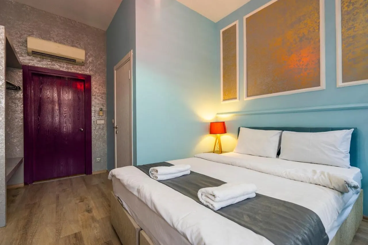 איסטמבול Taksim Alya Suites 5*,