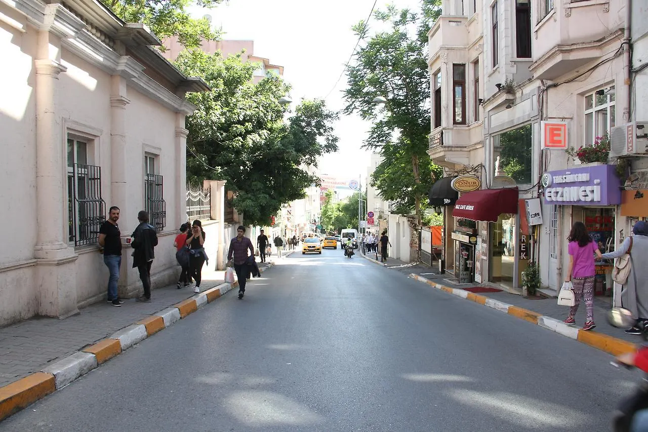 فندق أجنحة تقسيم عليا اسطنبول